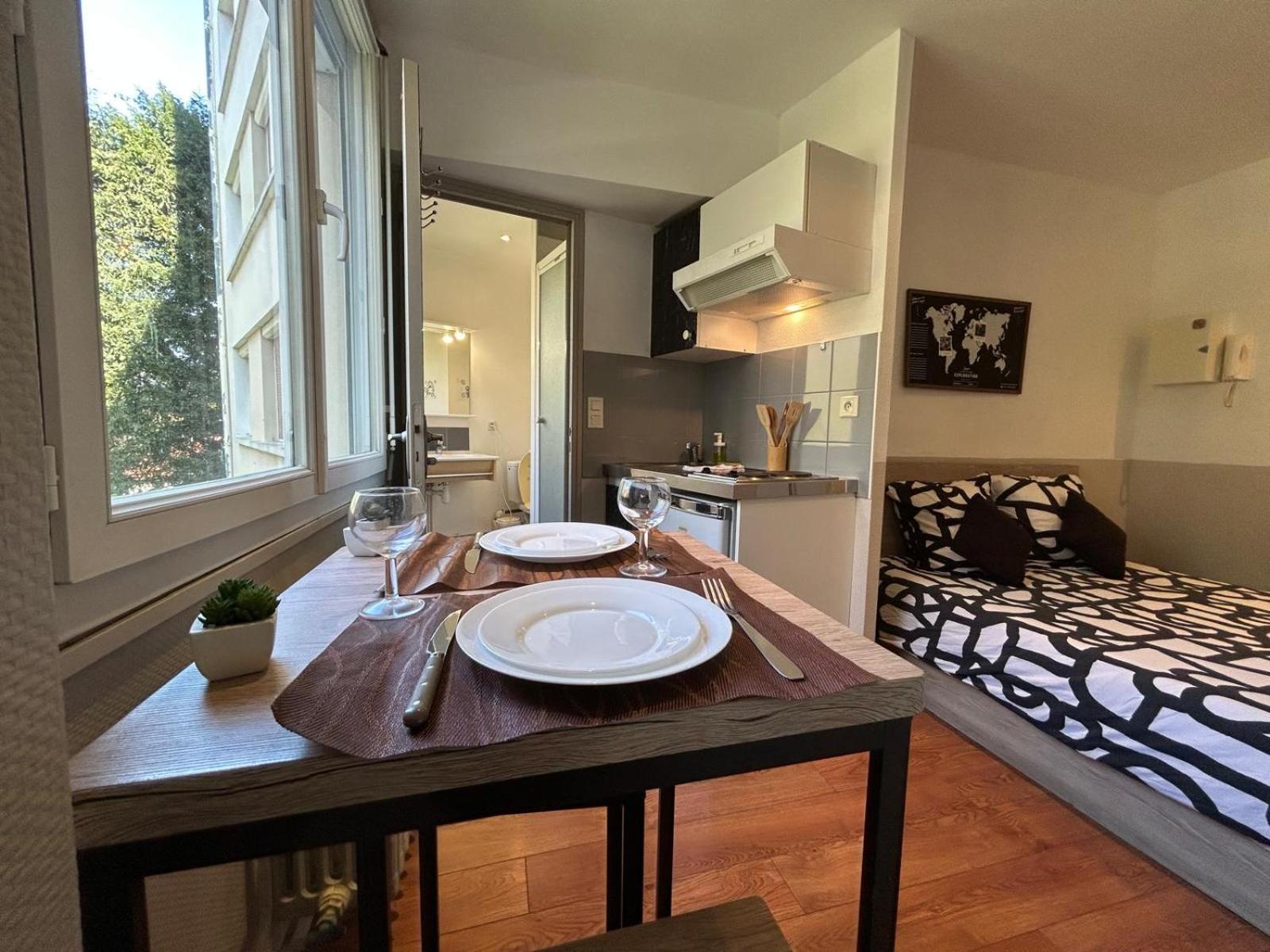 Studio 96 - Wi Fi Fibre - Residence Beausejour - Proche Centre Ville Τρουά Εξωτερικό φωτογραφία